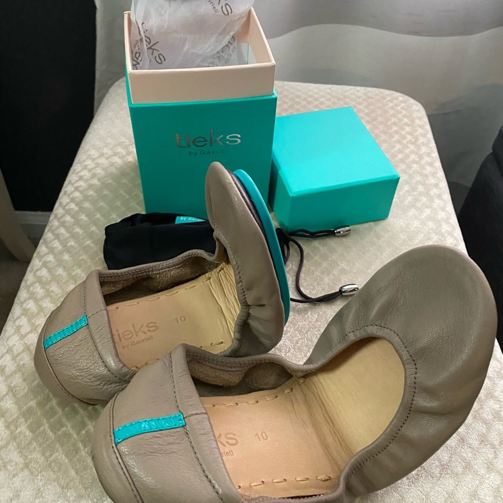 Tieks size 10 - color taupe